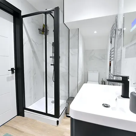 North West London Escape Villa Mill Hill Exterior photo